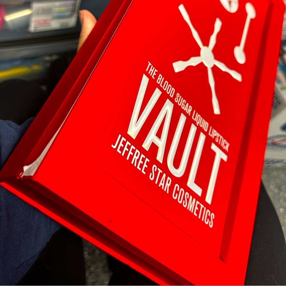 Jeffree Star Red Lipstick Vault BNIB